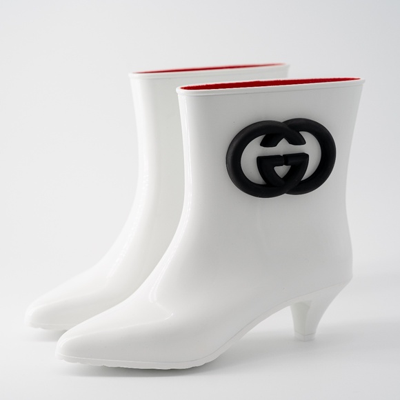 size 37G - Gucci GG Logo Rubber Boots White Heel Black Logo Rain - Picture 1 of 9
